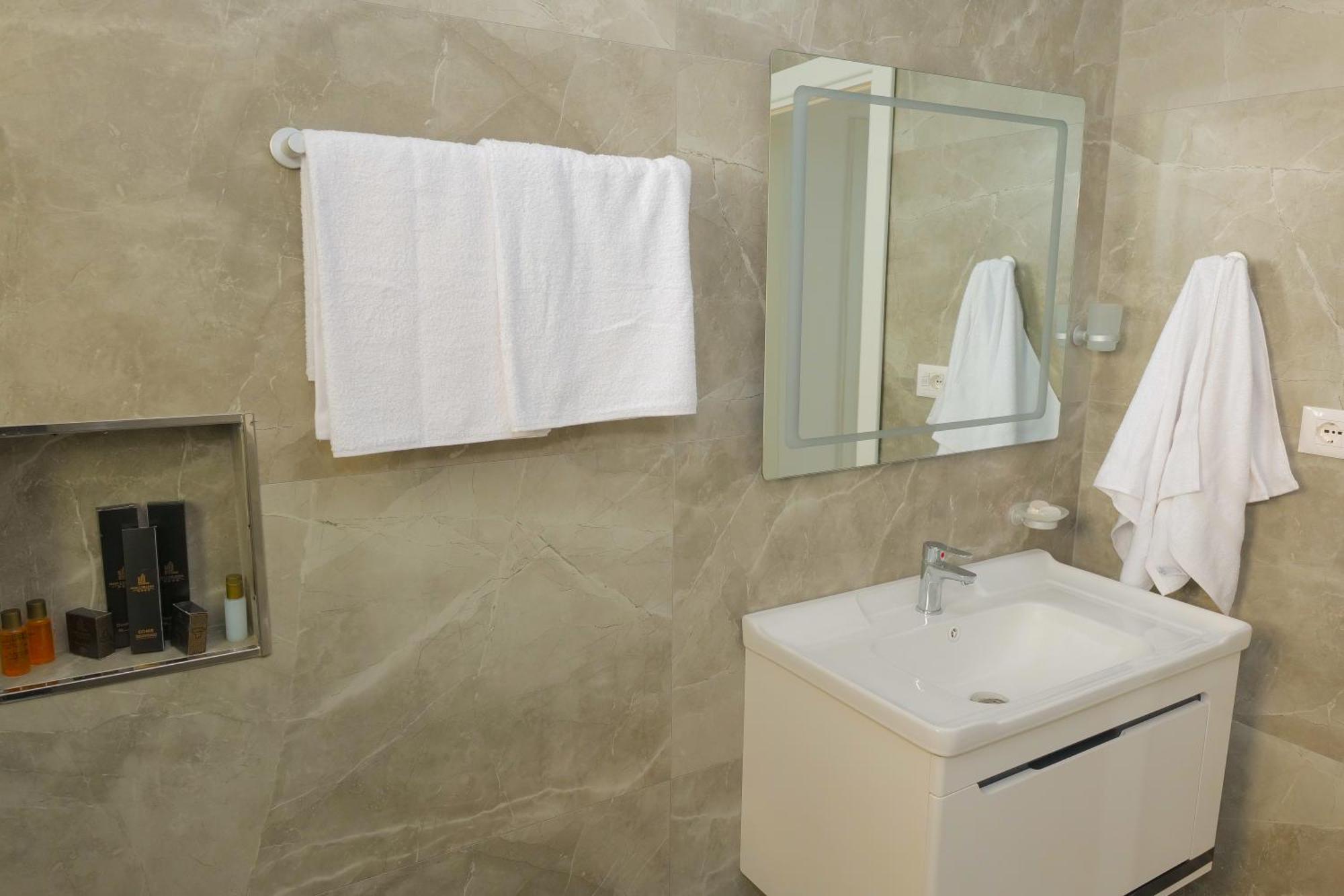 Afa Hotel Дуррес Экстерьер фото